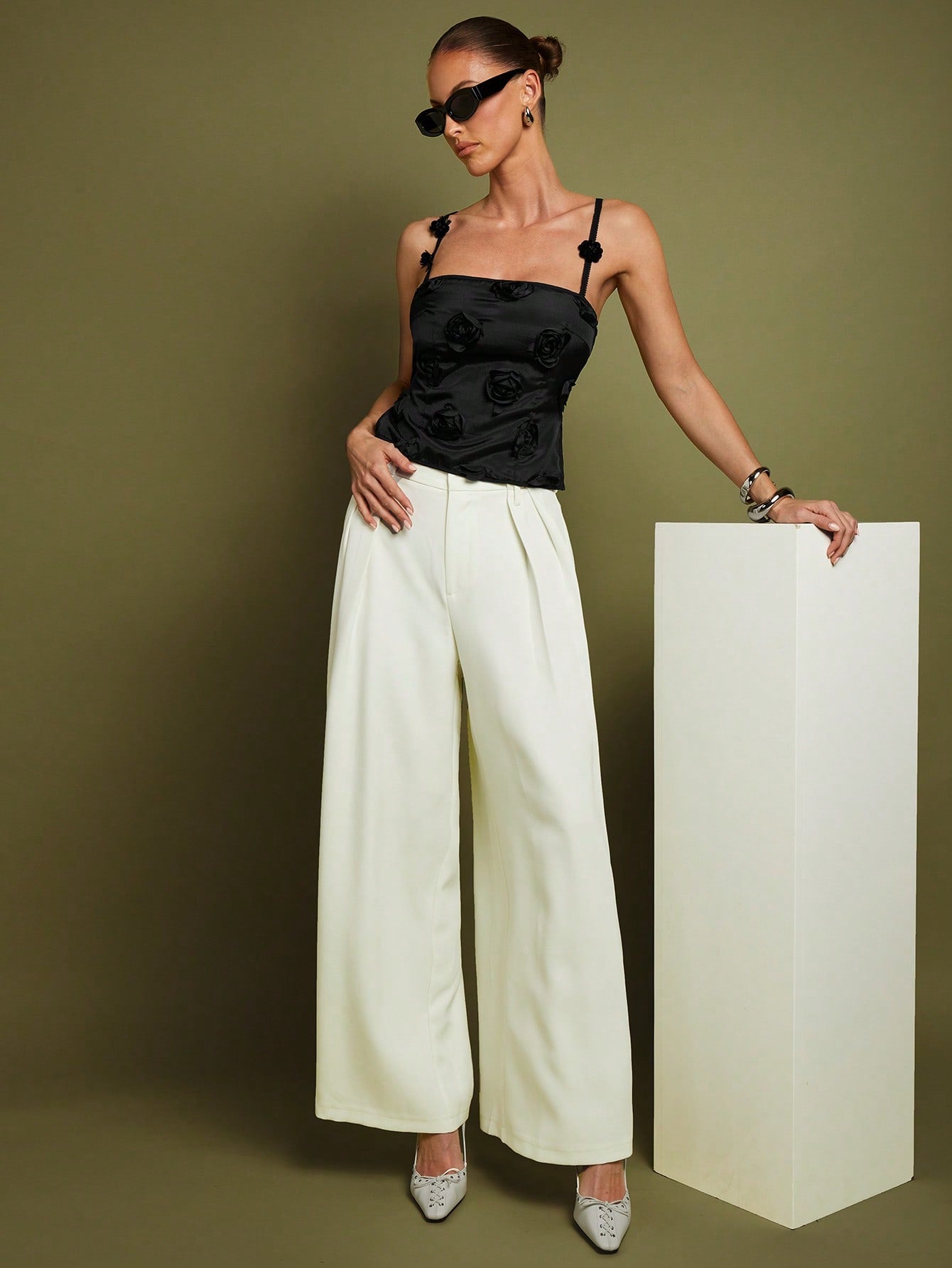 GINA - Top